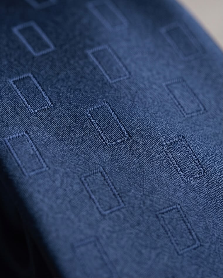 2H Navy Necktie