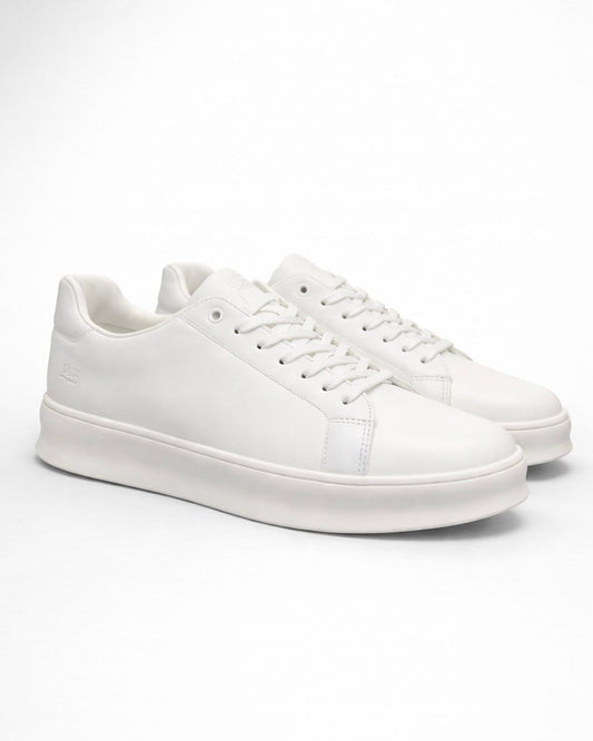 2H #10 White Casual Shoes