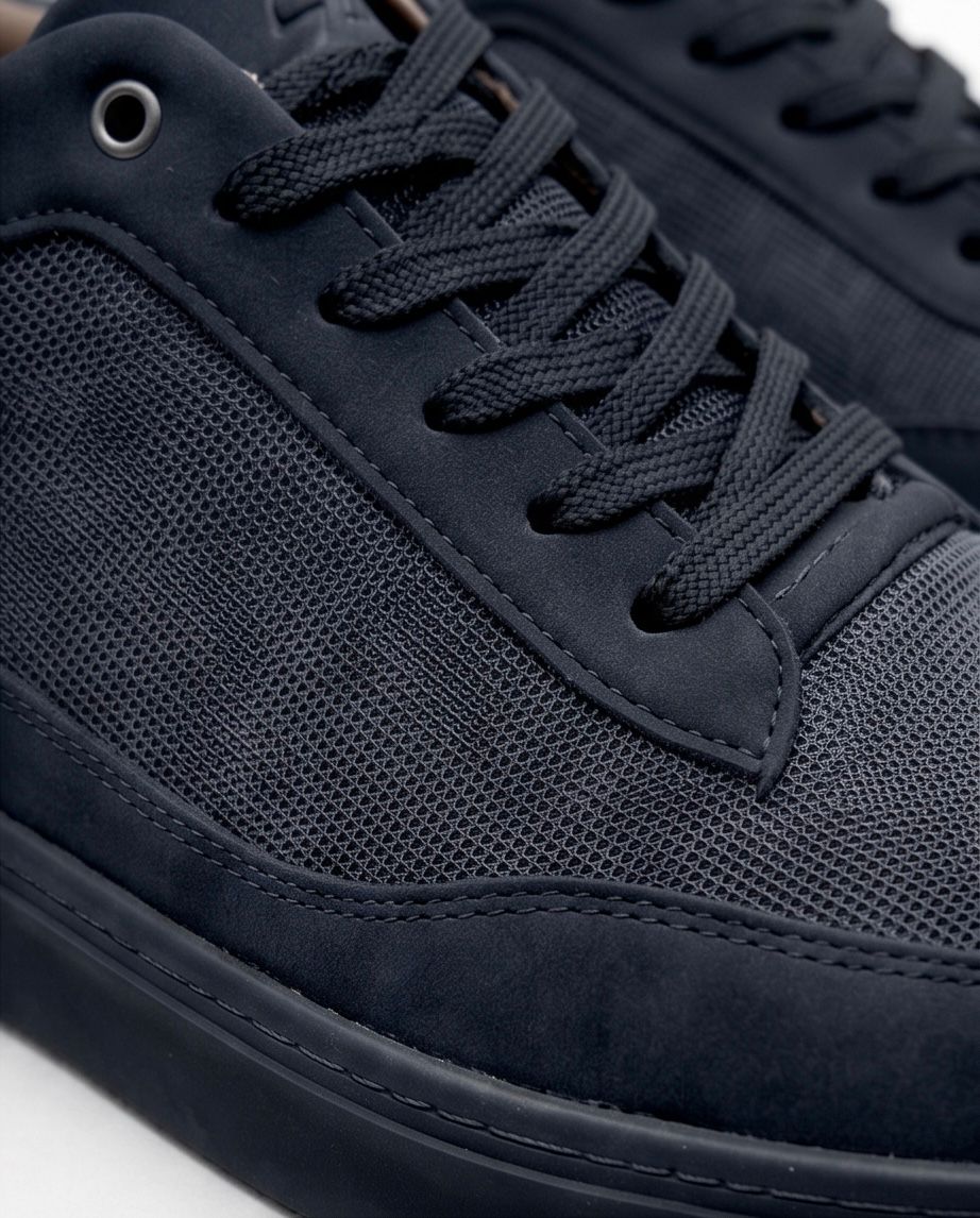 2H #06 Black Casual Shoes