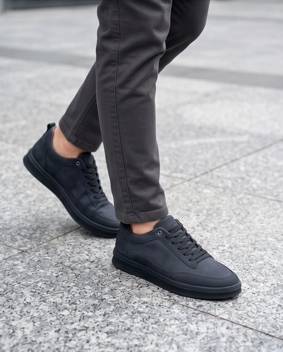 2H #06 Black Casual Shoes