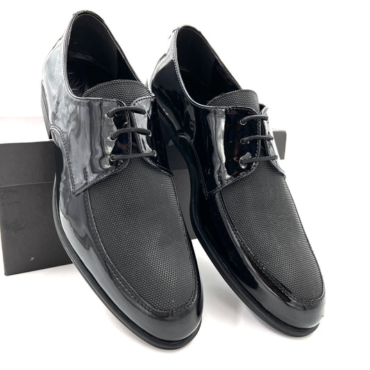 2H #120 Black Classic Shoes